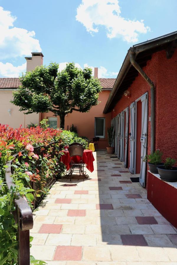 Bed and Breakfast La Casa Color Lamagdelaine Экстерьер фото